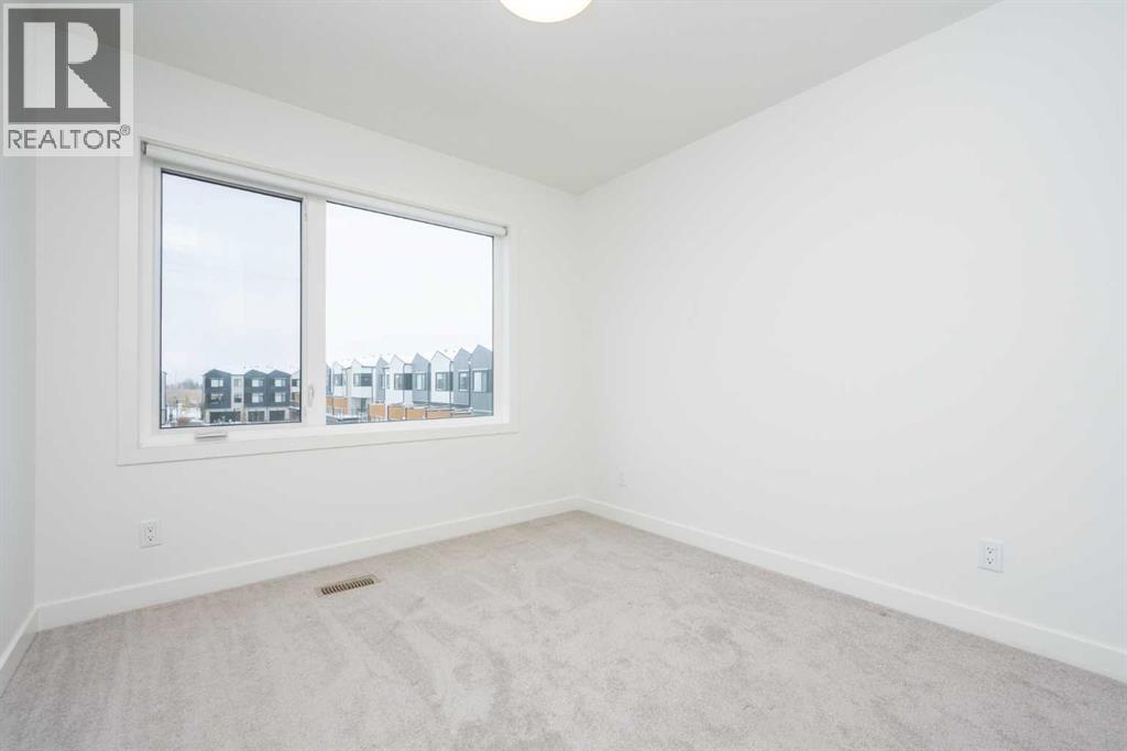Single Family House for Sale in    Avenue SE Belvedere Calgary 