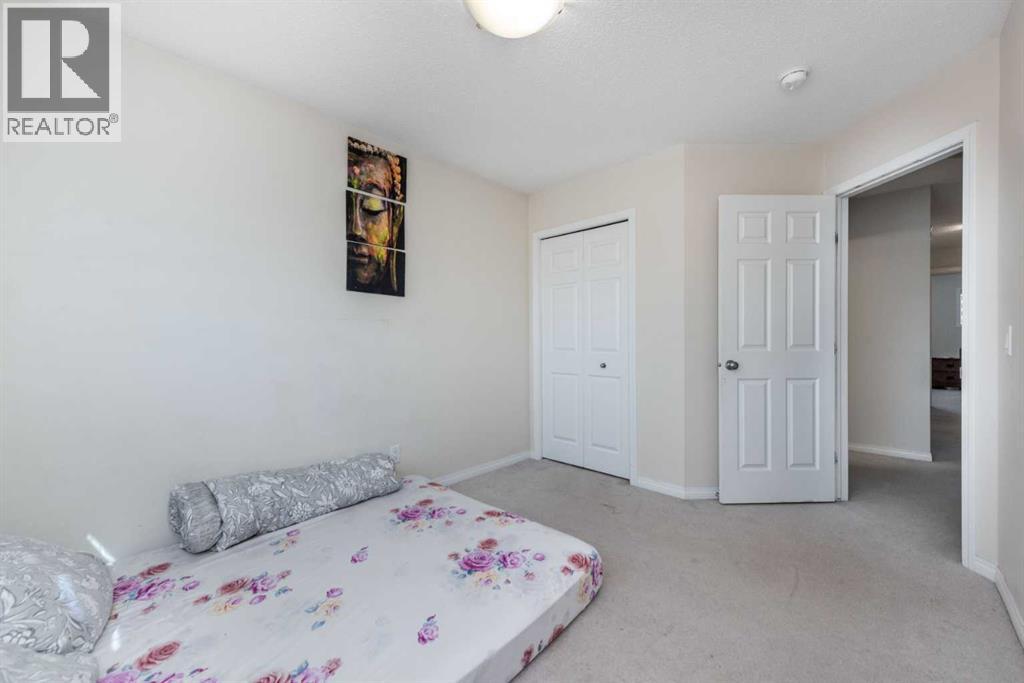 Single Family House for Sale in  Savanna Parade NE Saddle Ridge Calgary 