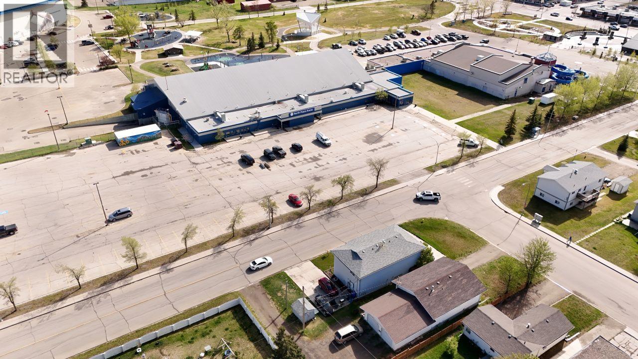 9706-9708 96 AVENUE, Fort St. John