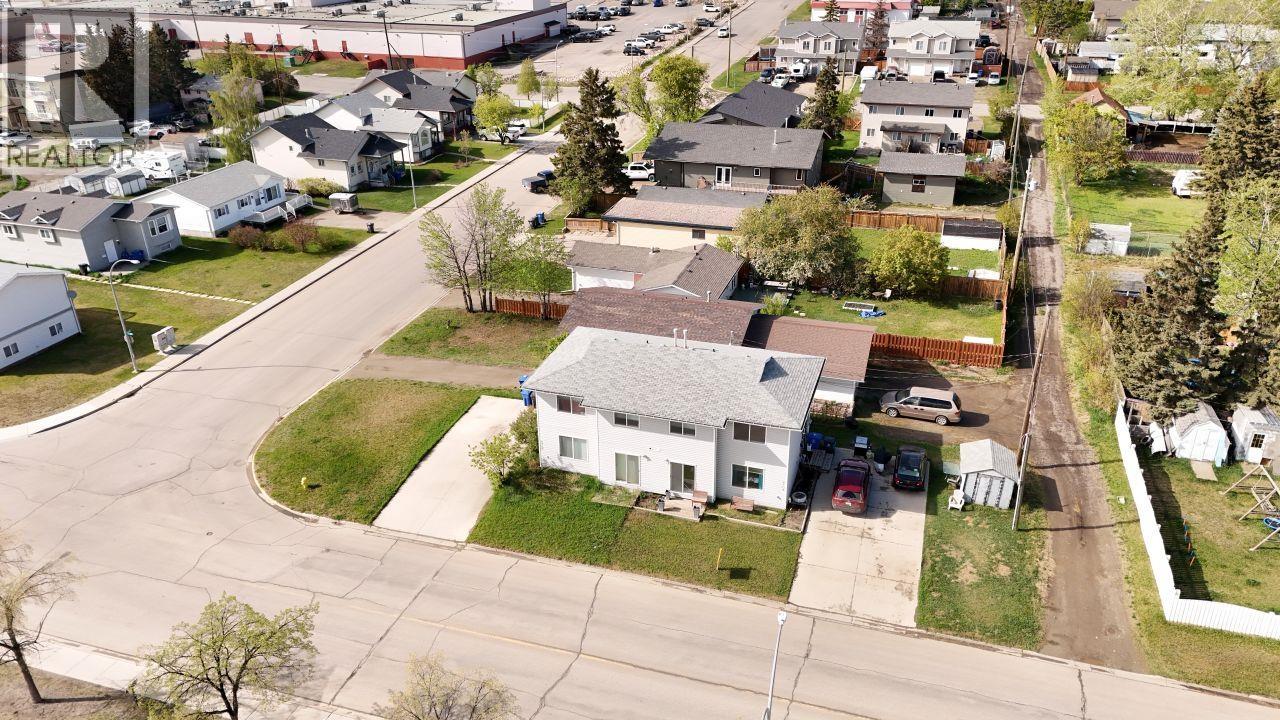 9706-9708 96 AVENUE, Fort St. John