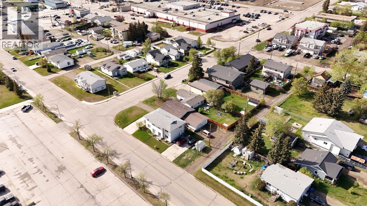 9706-9708 96 AVENUE, Fort St. John