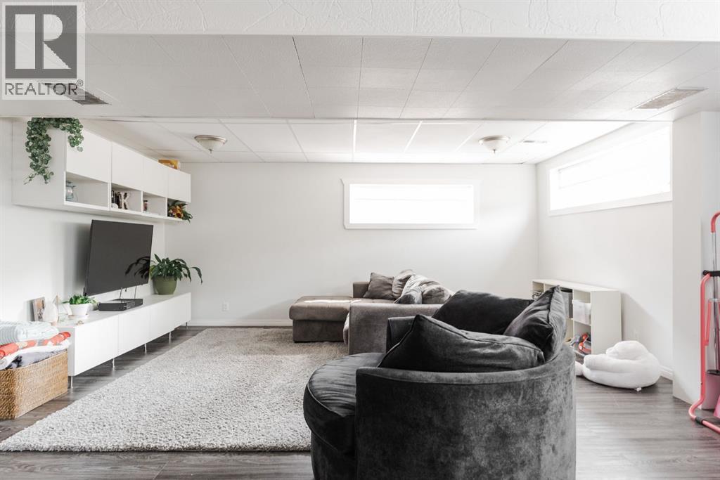 213 Ermine Crescent, Fort McMurray