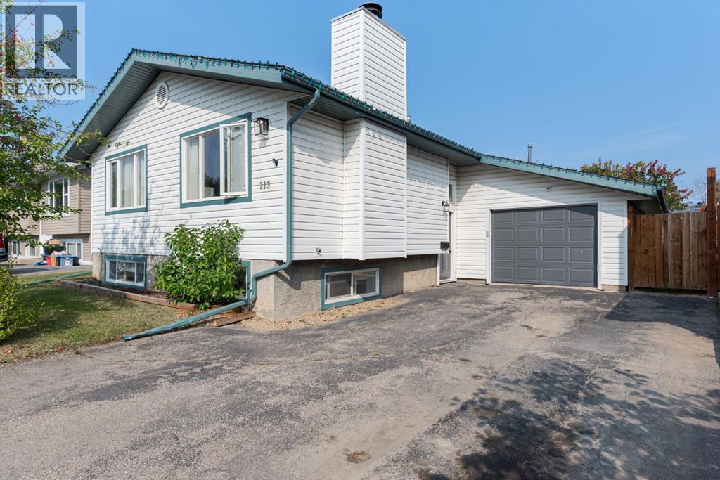 213 Ermine Crescent, Fort McMurray