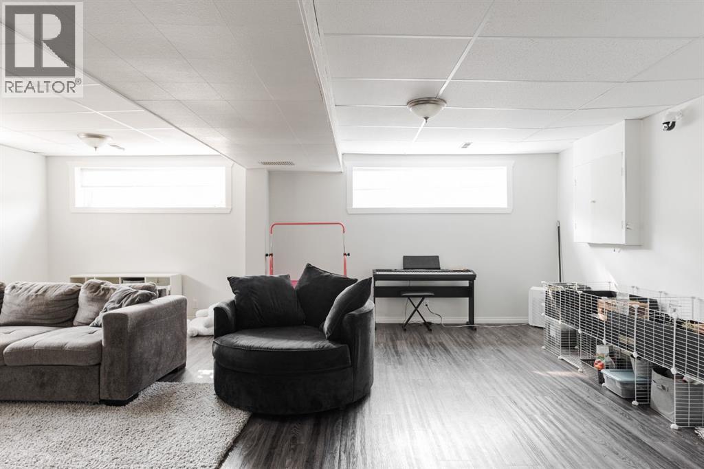 213 Ermine Crescent, Fort McMurray