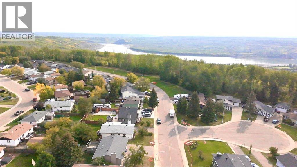 213 Ermine Crescent, Fort McMurray
