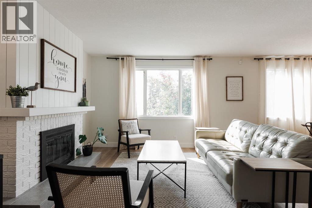 213 Ermine Crescent, Fort McMurray
