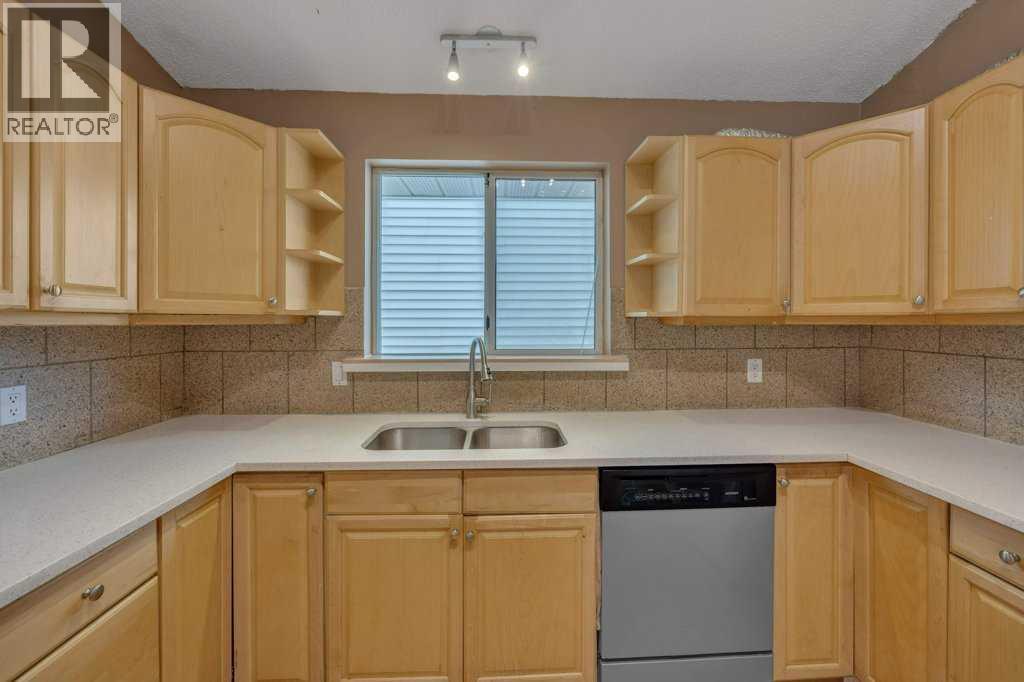 Single Family House 4 Level for Sale in  Martindale Boulevard NE Martindale Calgary 