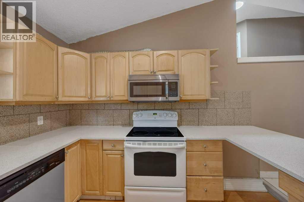 Single Family House 4 Level for Sale in  Martindale Boulevard NE Martindale Calgary 