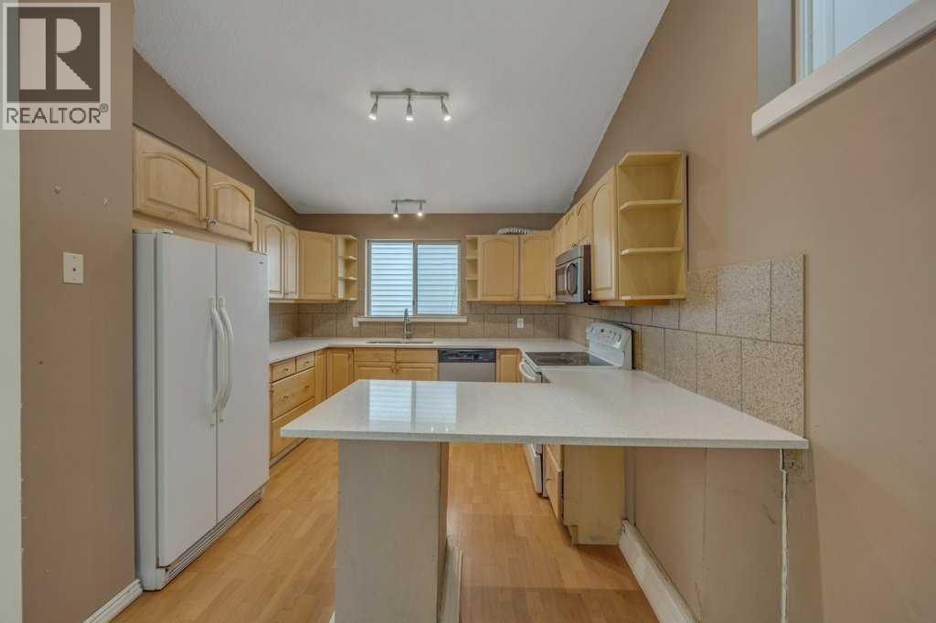 Single Family House 4 Level for Sale in  Martindale Boulevard NE Martindale Calgary 