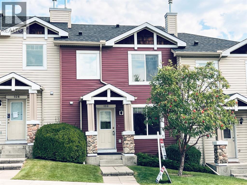 110 Panamount Drive NW, Calgary, Alberta
