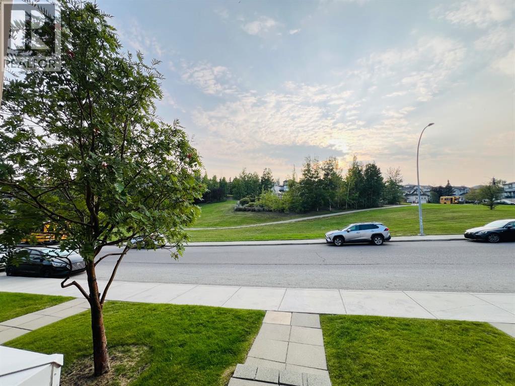 Single Family House for Sale in  Panamount Drive NW Panorama Hills Calgary 