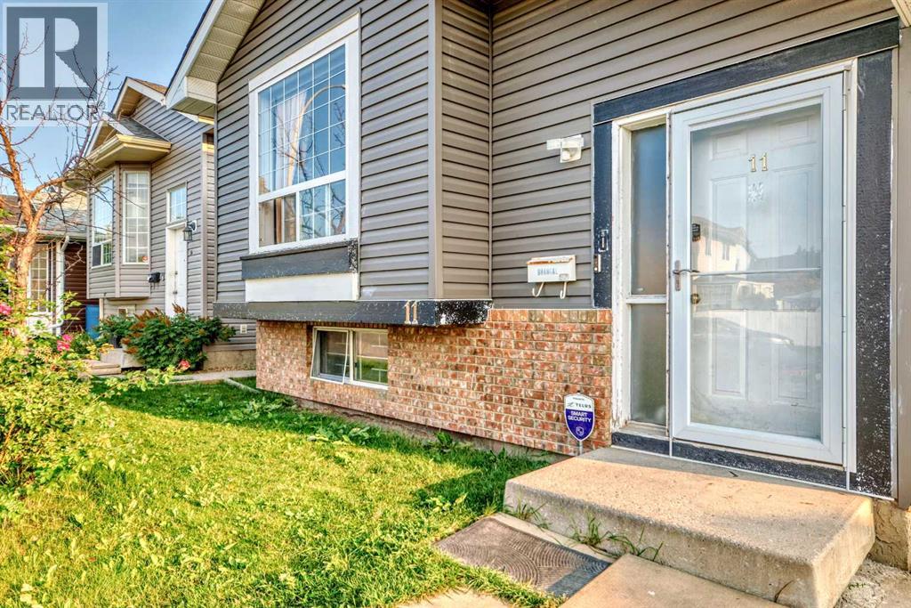 Single Family House Bi-level for Sale in  Martinwood Road NE Martindale Calgary 