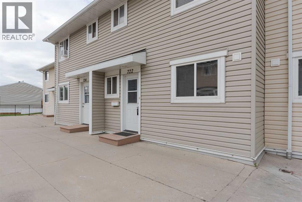 600 Signal Road, Fort McMurray