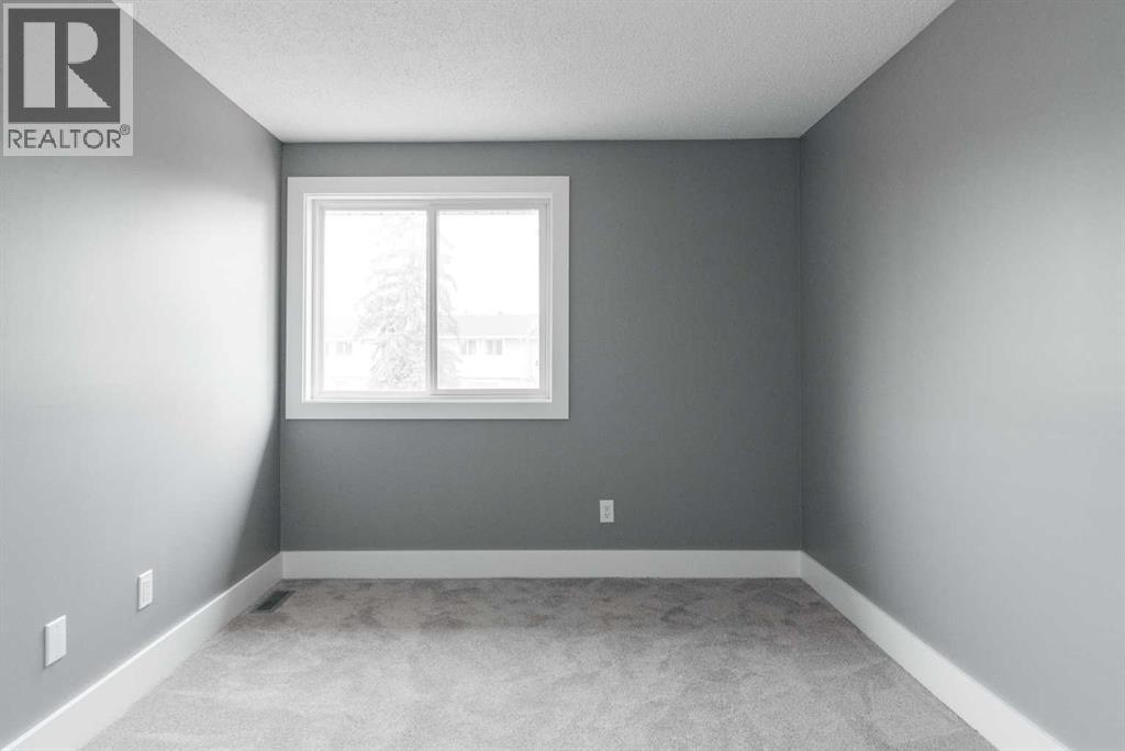 600 Signal Road, Fort McMurray