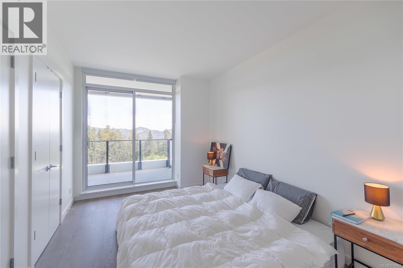 1006 2000 Hannington Road, Langford