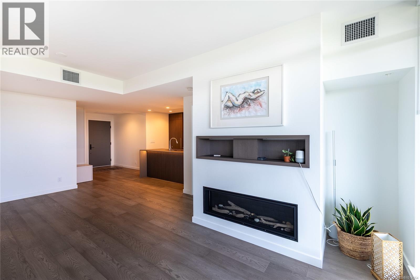 1006 2000 Hannington Road, Langford