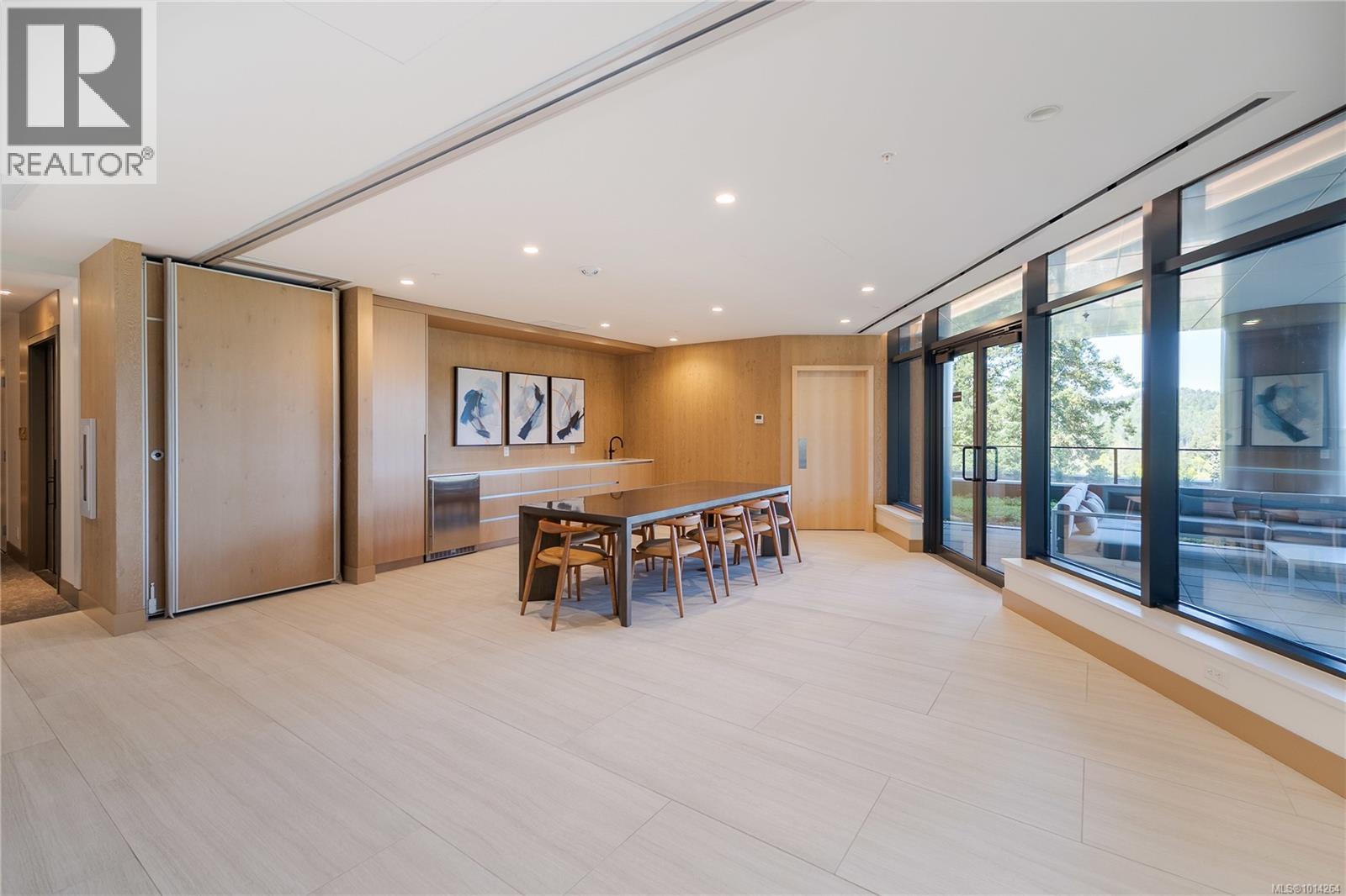 1006 2000 Hannington Road, Langford