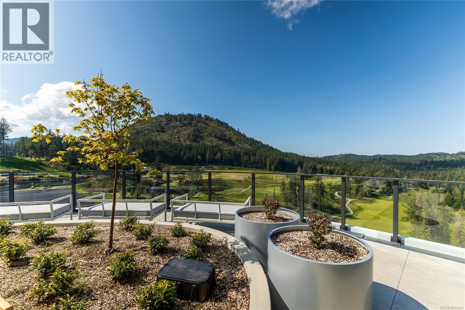 1006 2000 Hannington Road, Langford