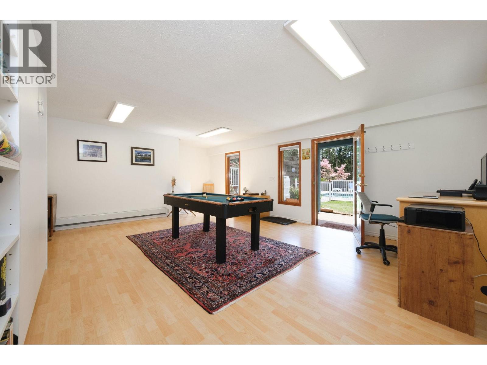 3318 LINWOOD ROAD, Roberts Creek