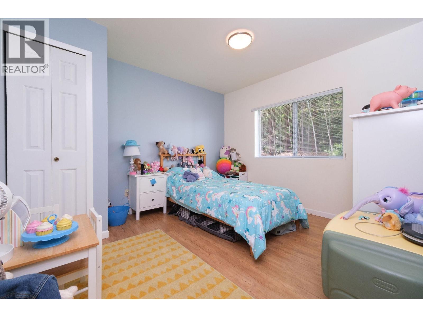 3318 LINWOOD ROAD, Roberts Creek