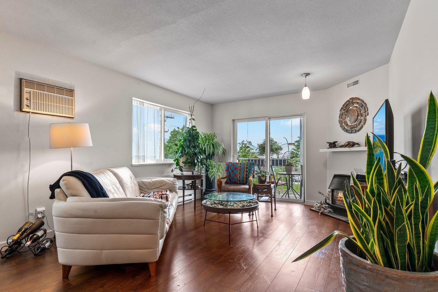 303 9175 EDWARD STREET, Chilliwack Proper West, Chilliwack