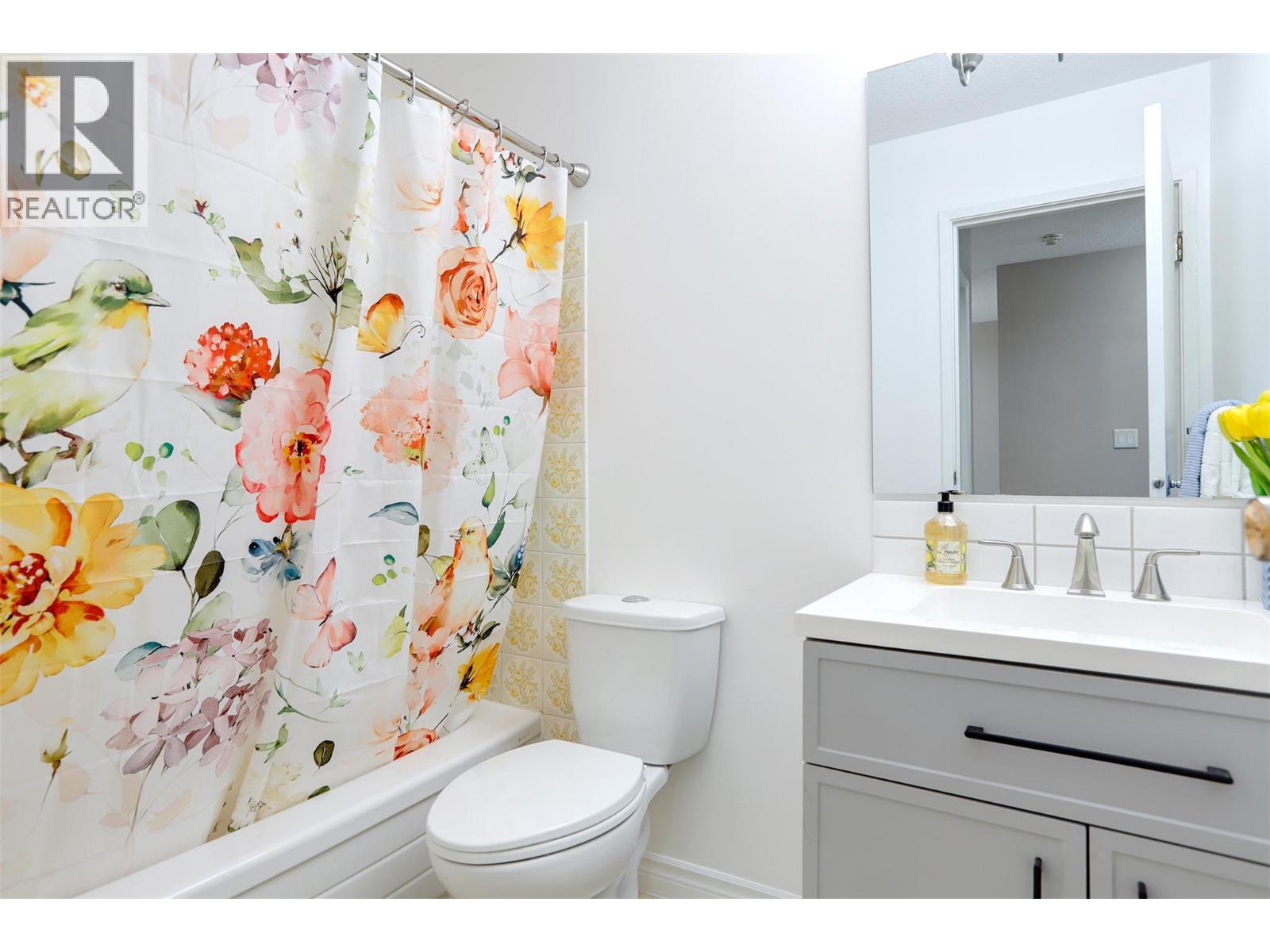 415 3304 35 Avenue, Vernon