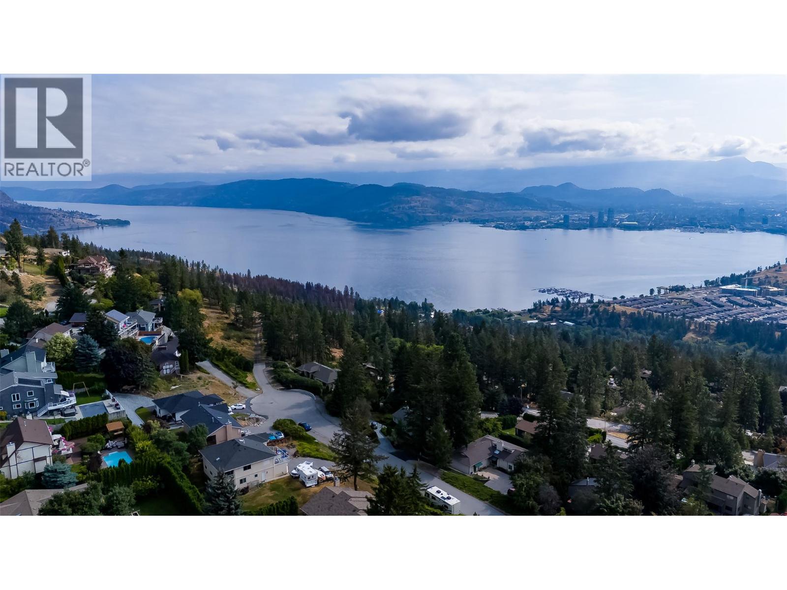  1556 Blackwood Drive, West Kelowna