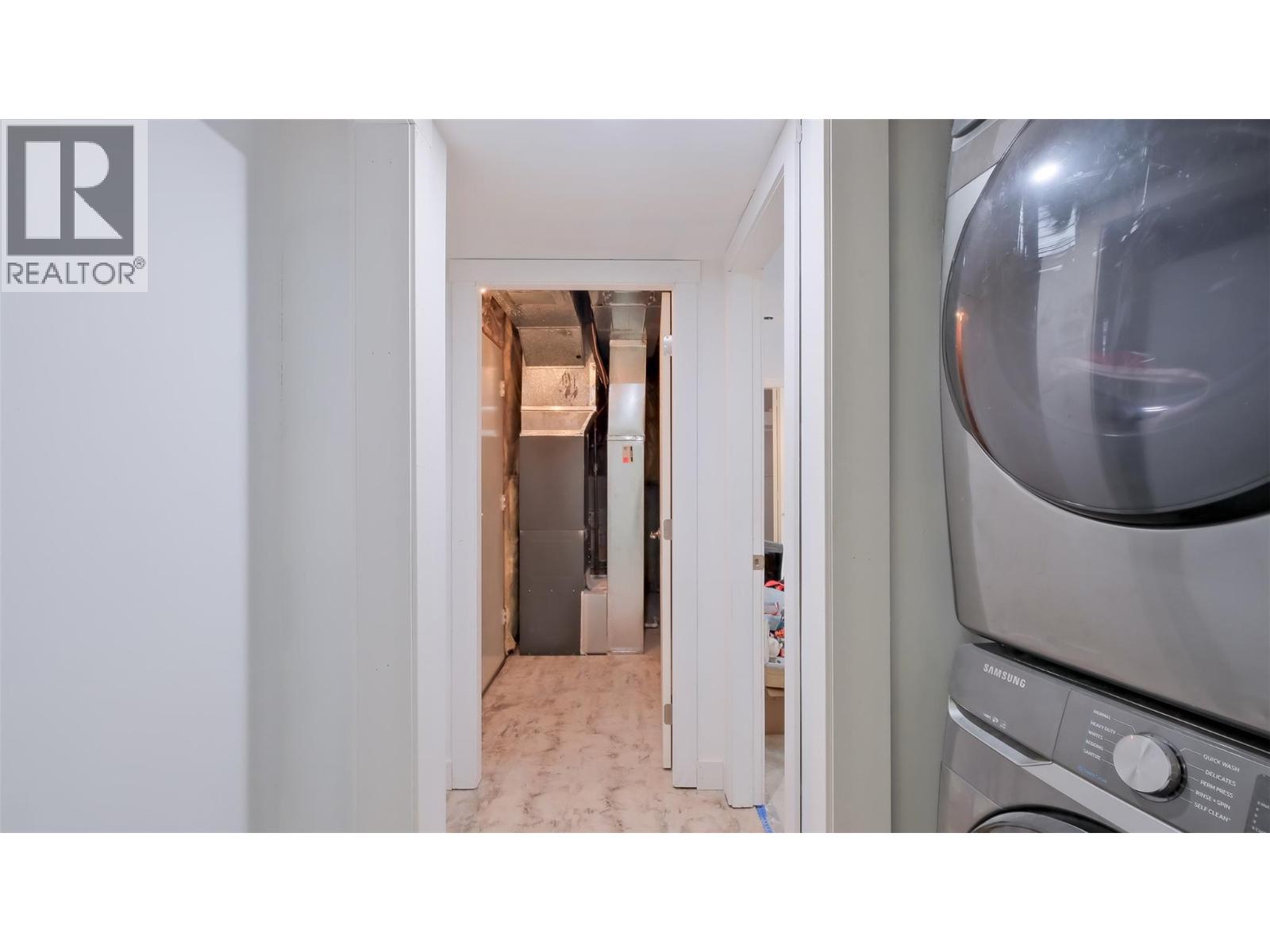  1556 Blackwood Drive, West Kelowna