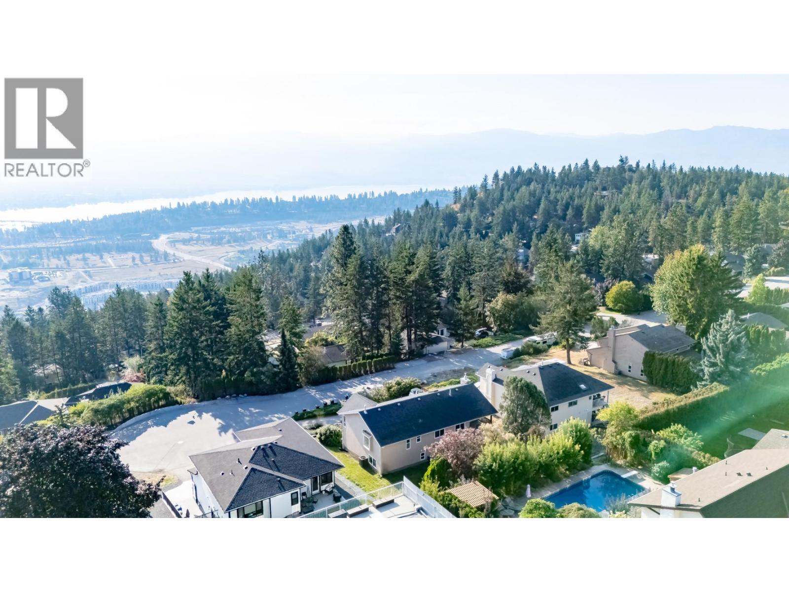  1556 Blackwood Drive, West Kelowna