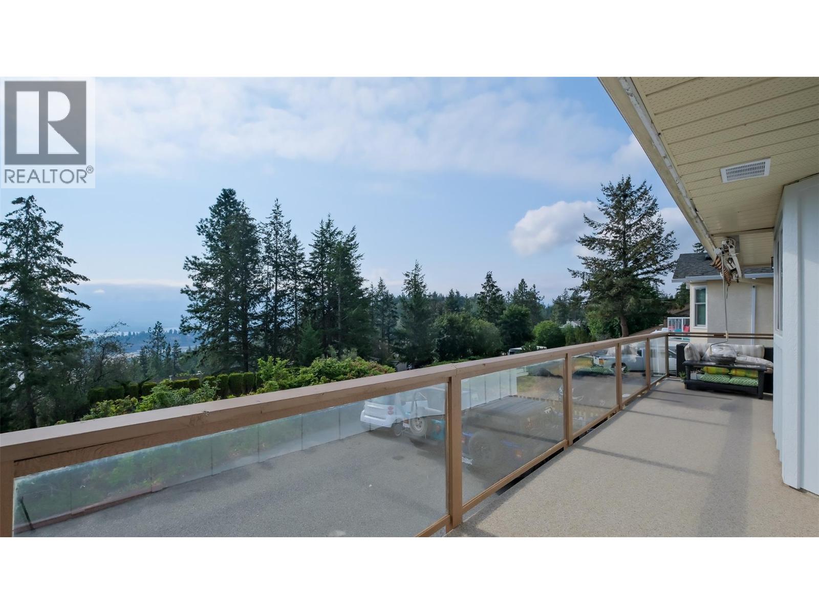  1556 Blackwood Drive, West Kelowna