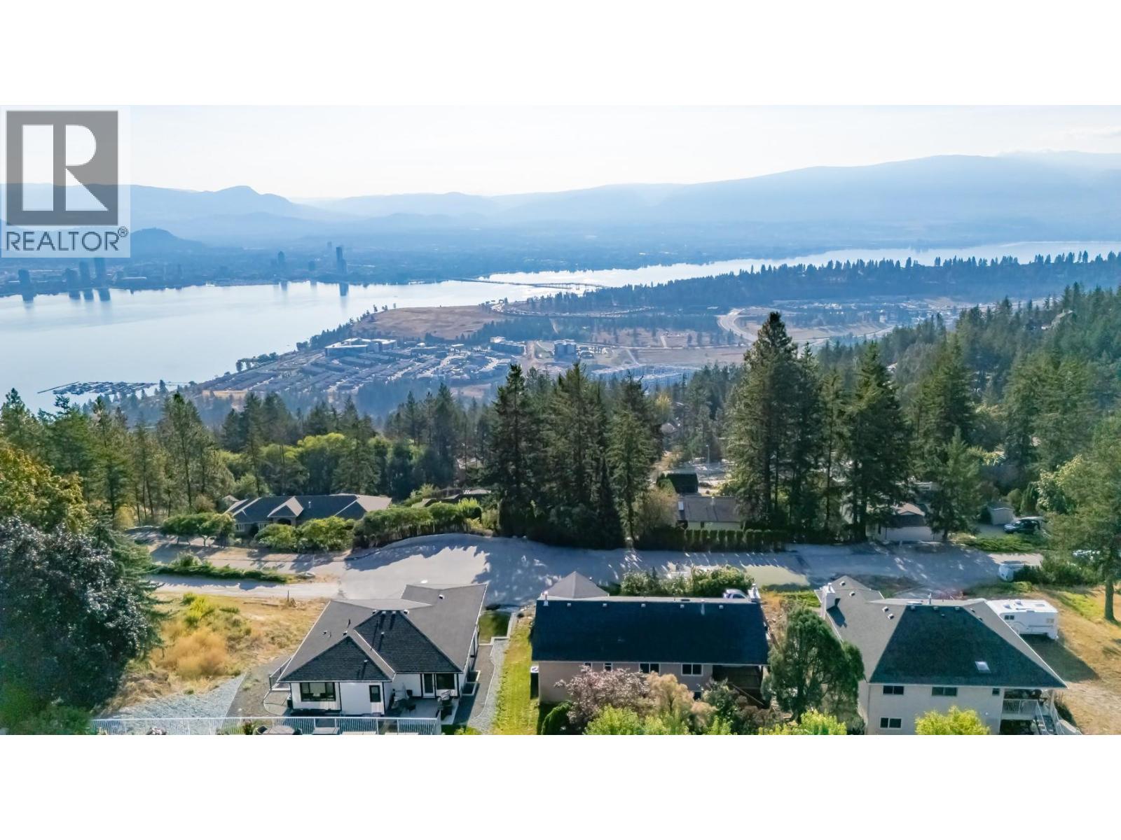  1556 Blackwood Drive, West Kelowna