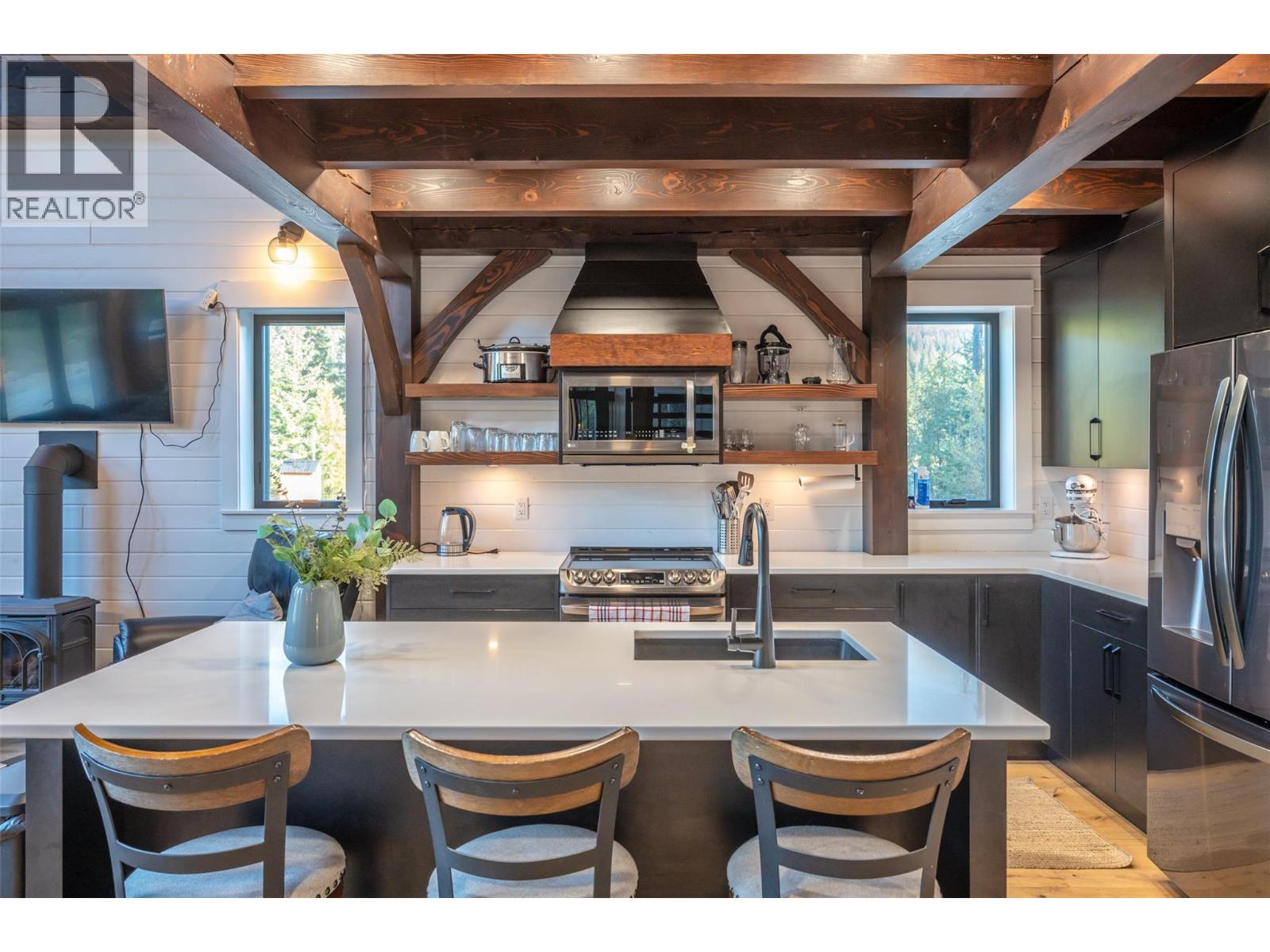 3593 Princeton Summerland Road, Princeton