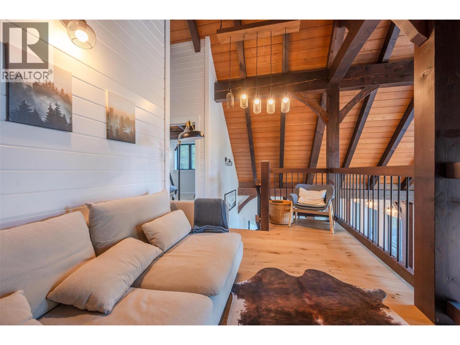 3593 Princeton Summerland Road, Princeton