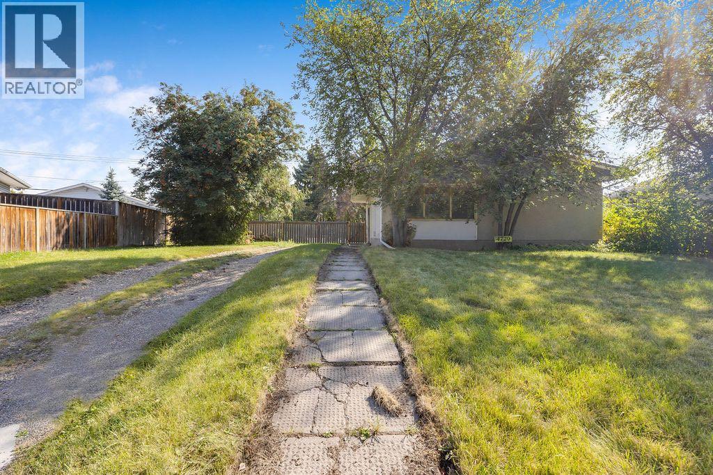 Single Family House Bungalow for Sale in  Fordham Crescent SE Forest Heights Calgary 