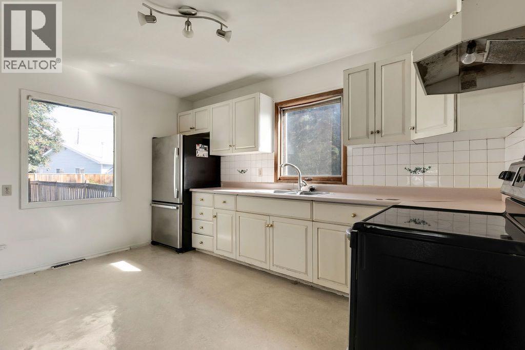 Single Family House Bungalow for Sale in  Fordham Crescent SE Forest Heights Calgary 