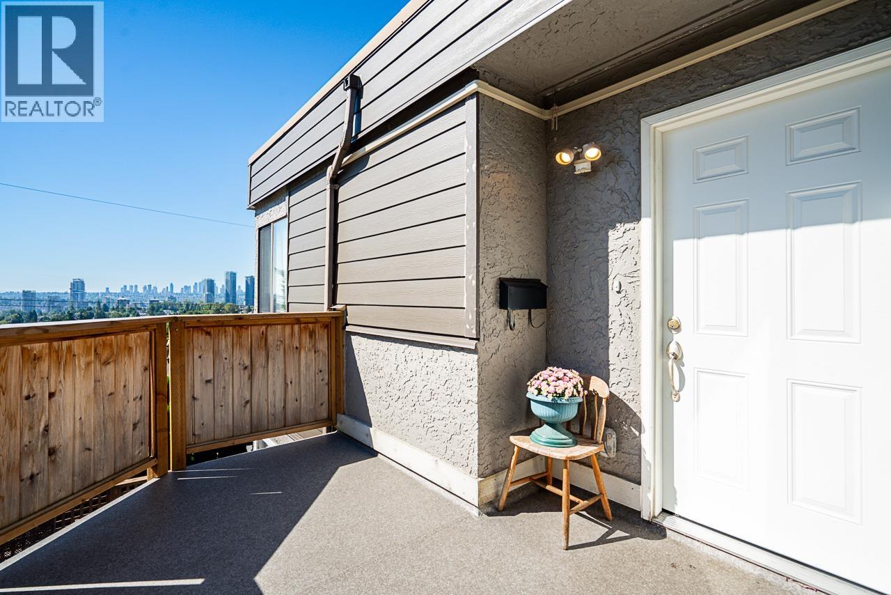 5150 HASTINGS STREET, Burnaby