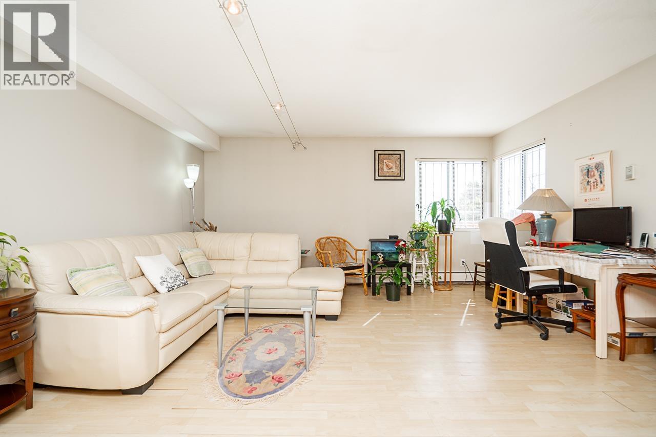 5150 HASTINGS STREET, Burnaby