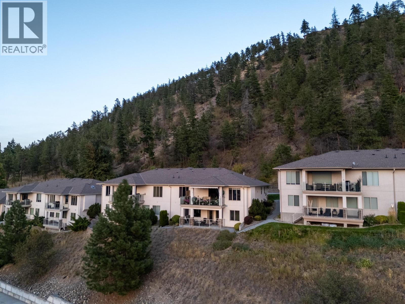345 663 Denali Court, Kelowna