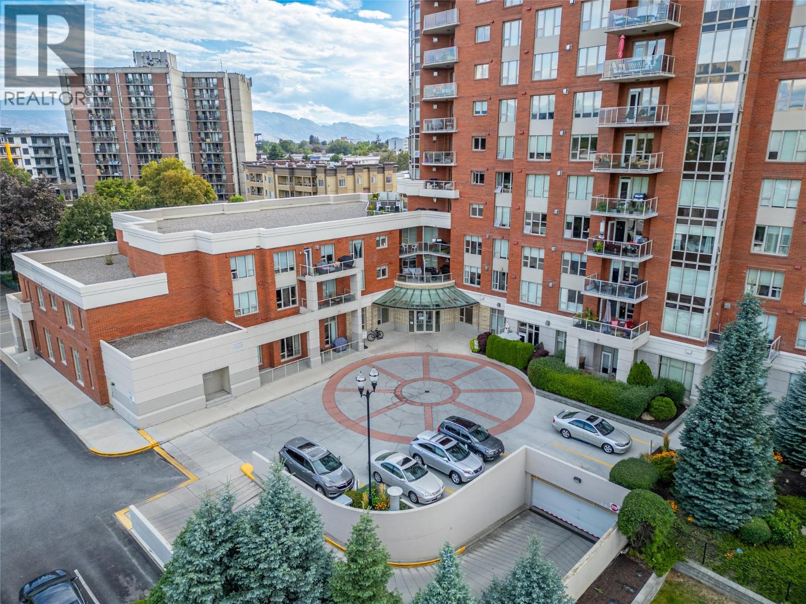 712 1160 Bernard Avenue, Kelowna
