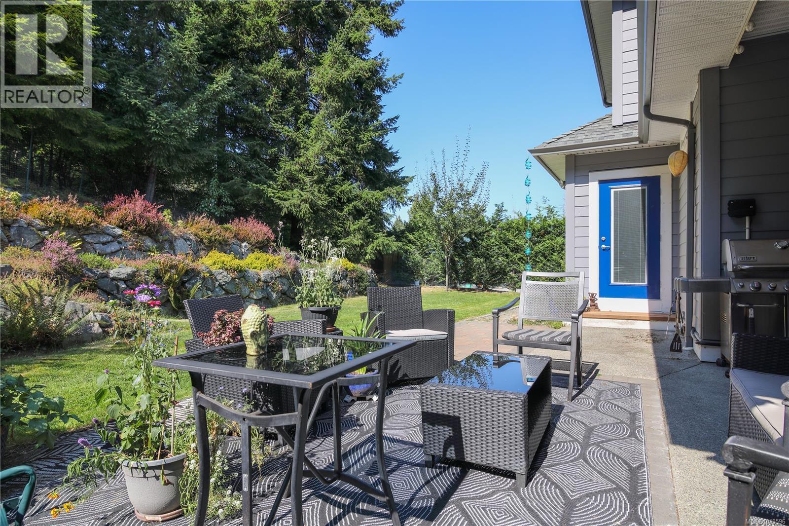 2555 Stubbs Rd, Mill Bay