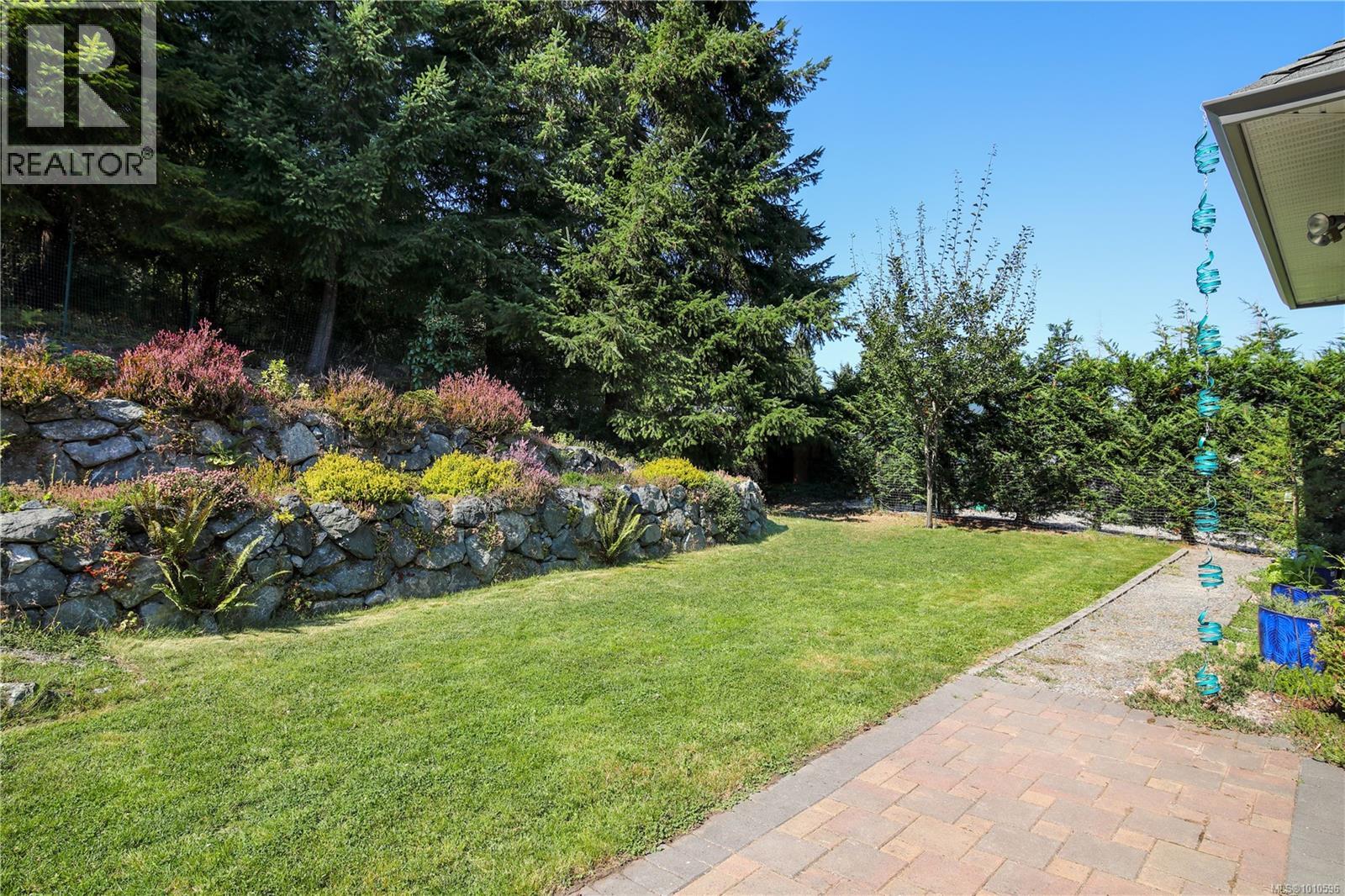 2555 Stubbs Rd, Mill Bay
