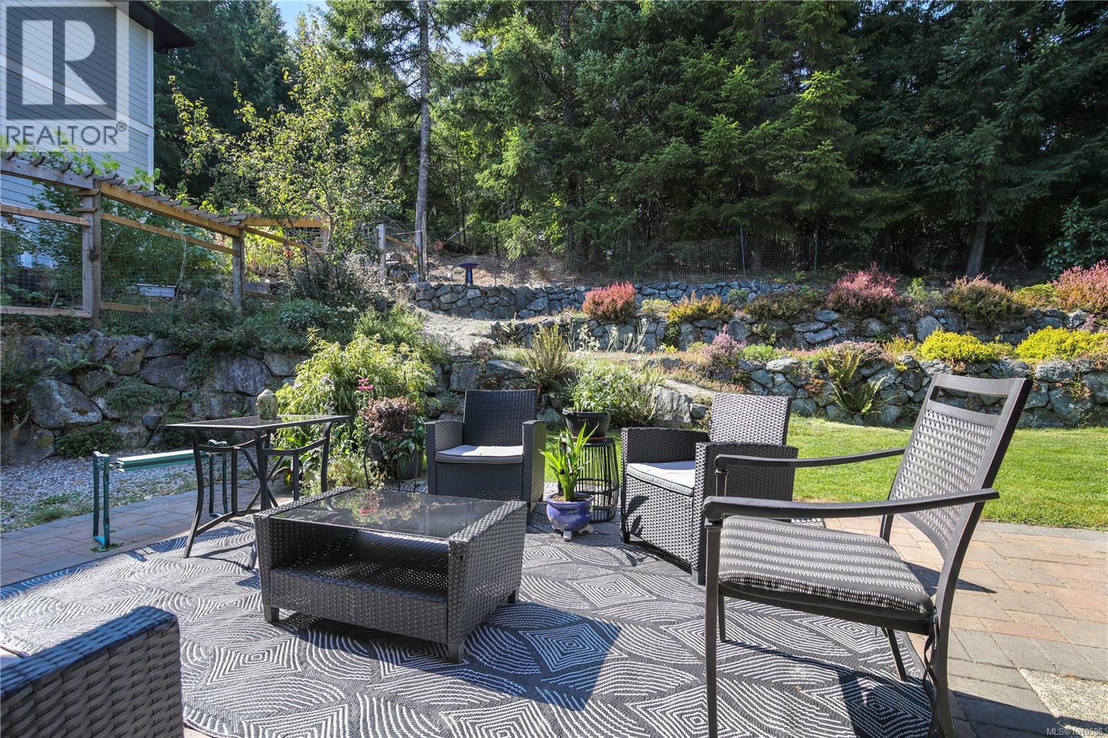 2555 Stubbs Rd, Mill Bay