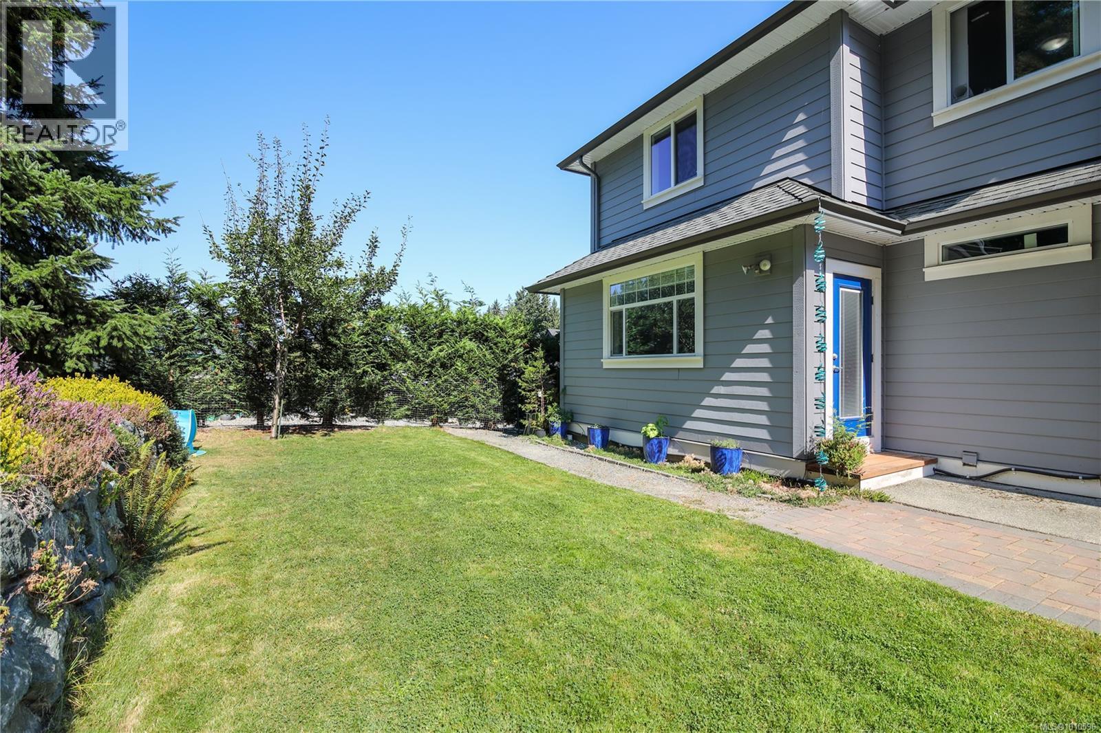 2555 Stubbs Rd, Mill Bay