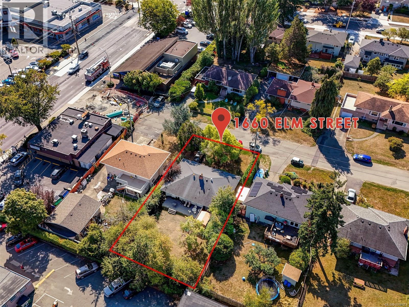  1660 Elm Street, Saanich