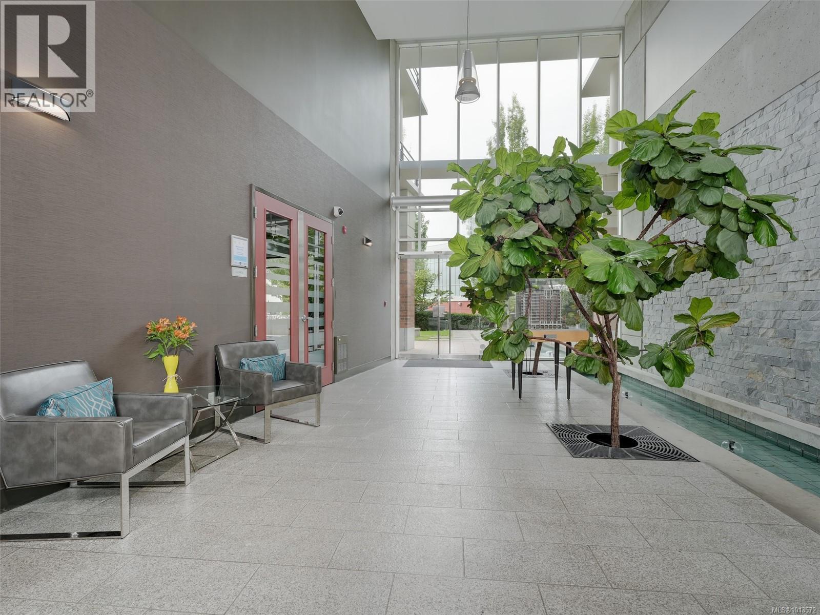 N608 737 Humboldt Street, Victoria