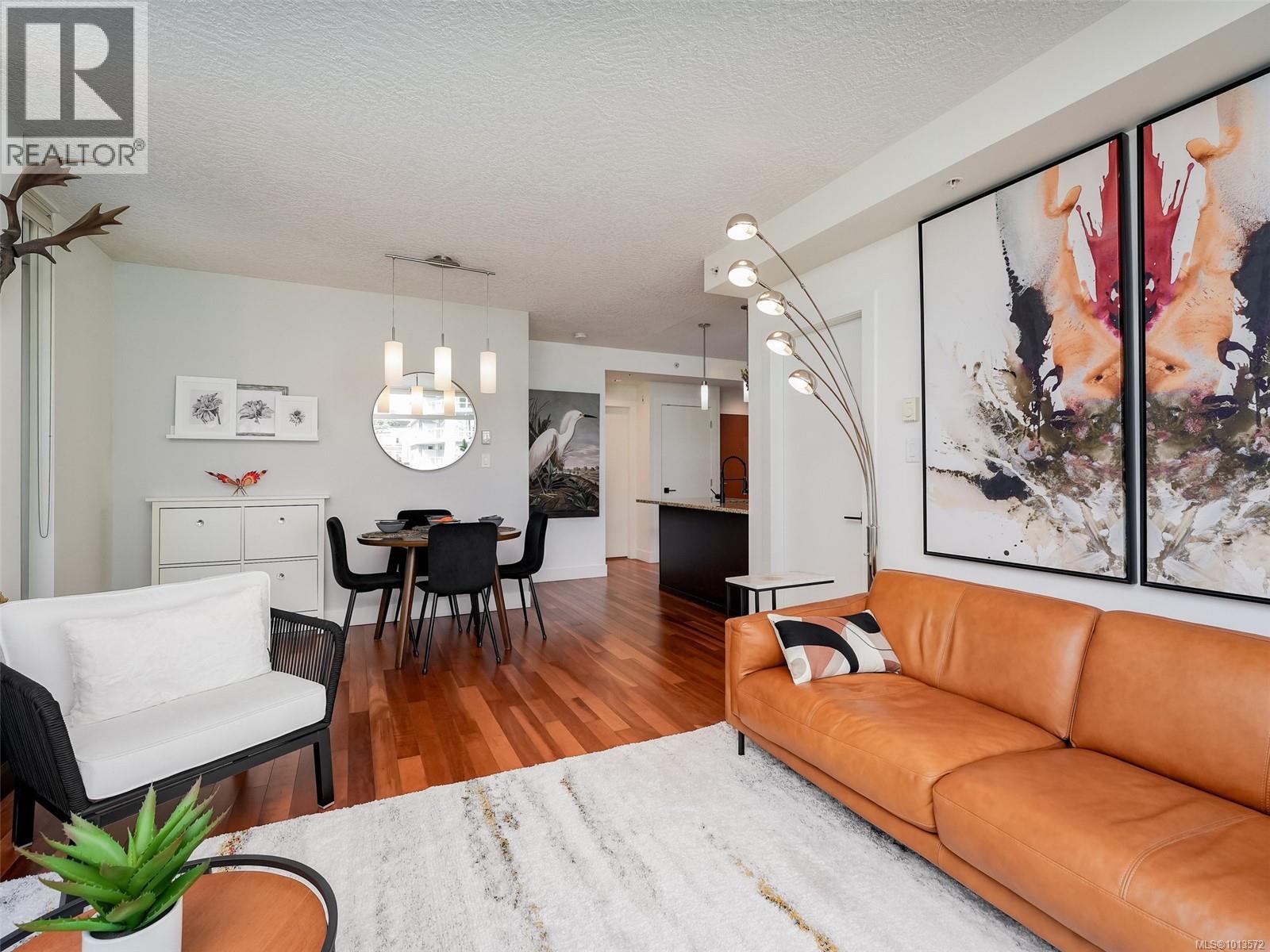 N608 737 Humboldt Street, Victoria