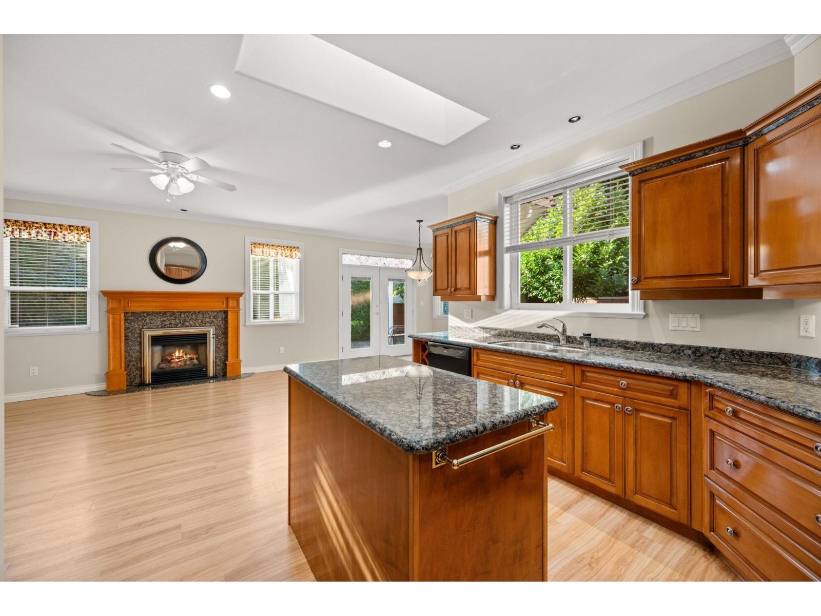 21061 44A AVENUE, Langley