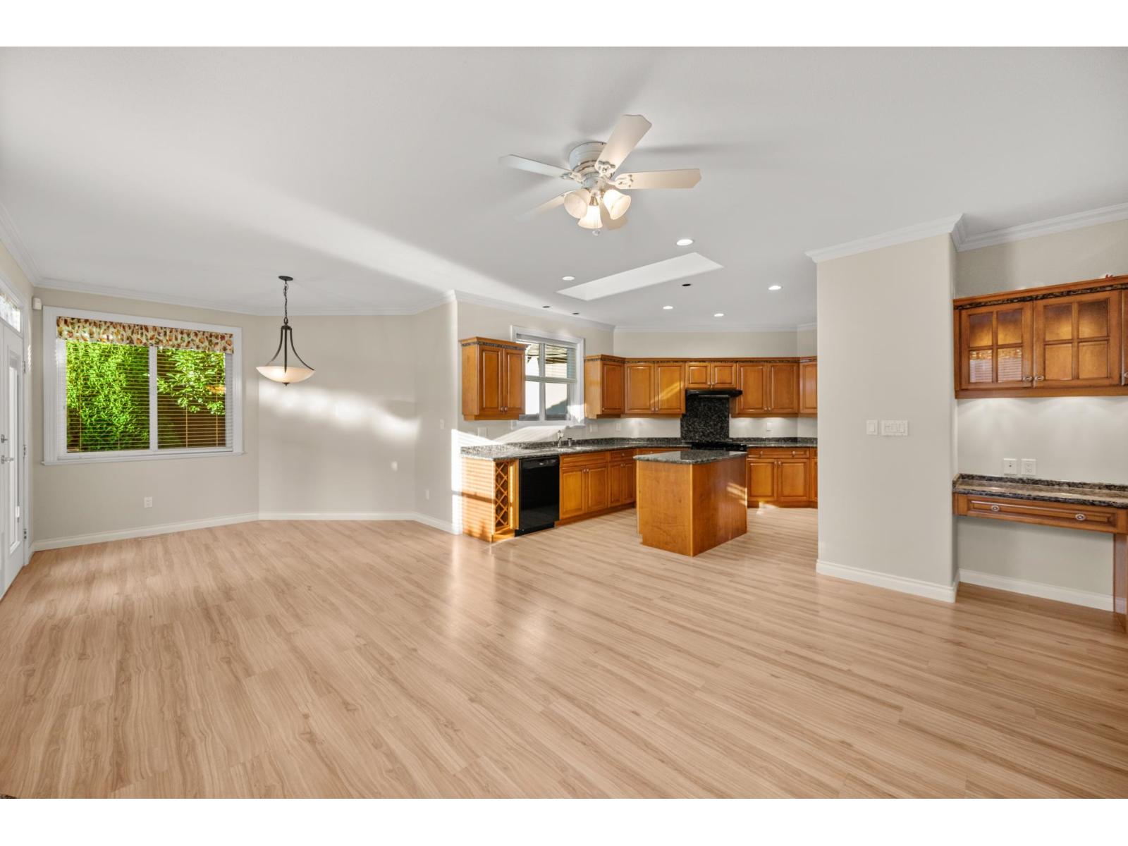 21061 44A AVENUE, Langley