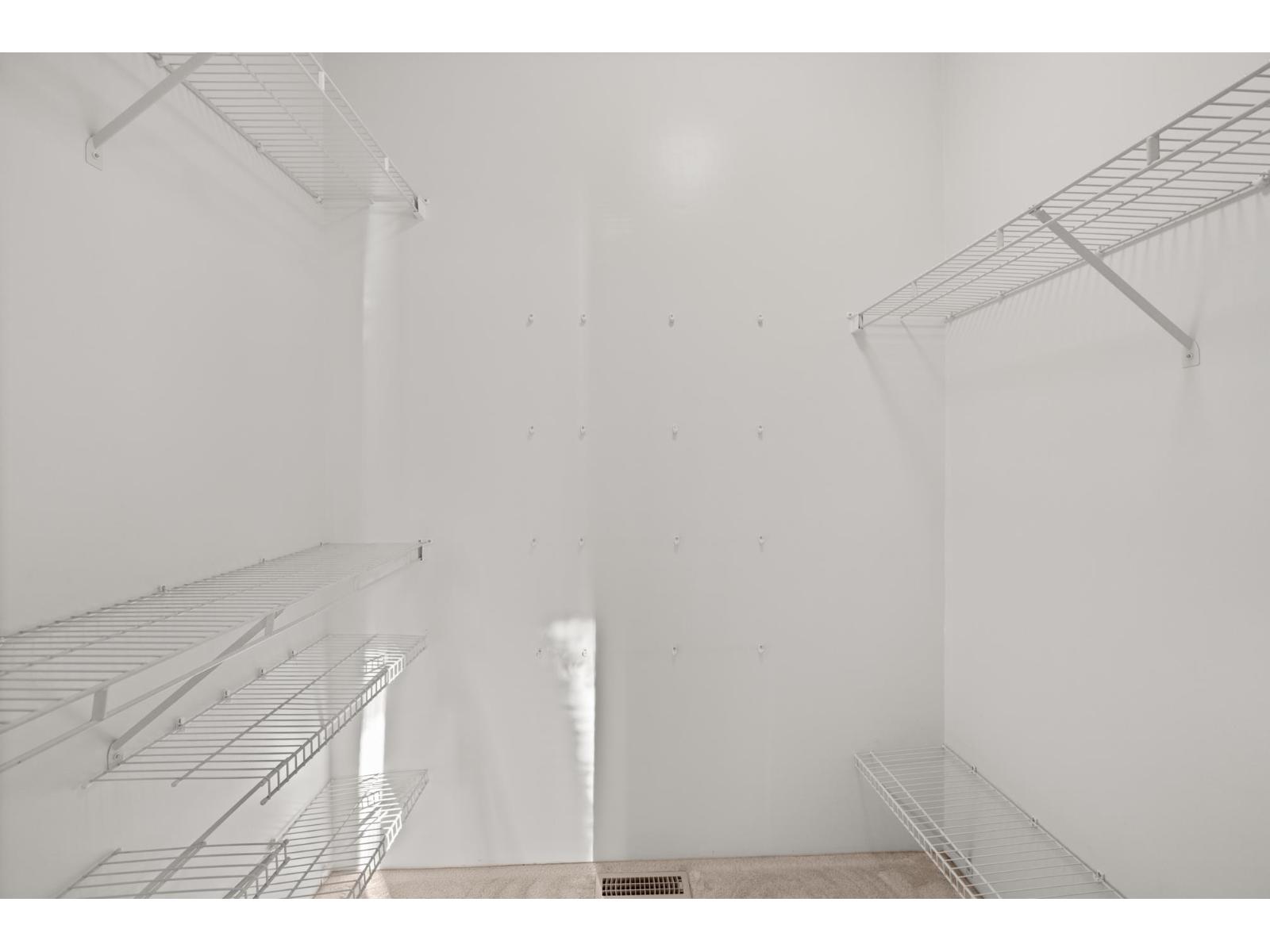 21061 44A AVENUE, Langley