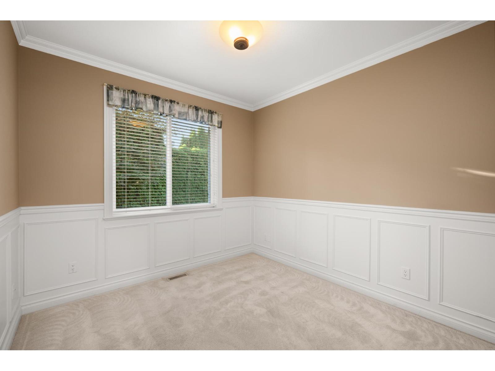 21061 44A AVENUE, Langley